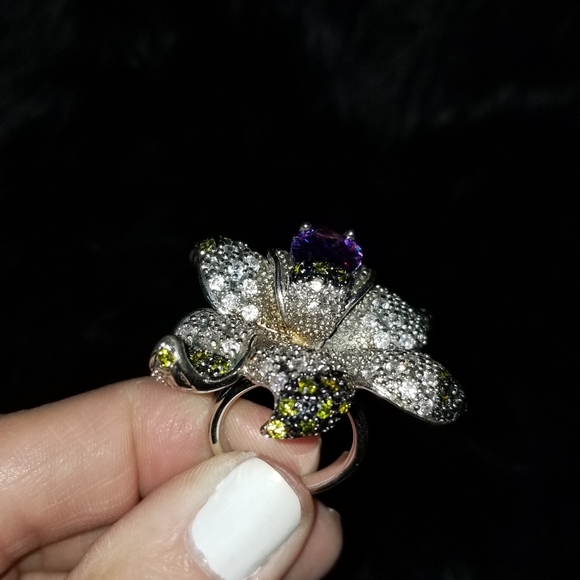 Rhodium and crystal orchid ring- adjustable 6 to 8 - Picture 3 of 4